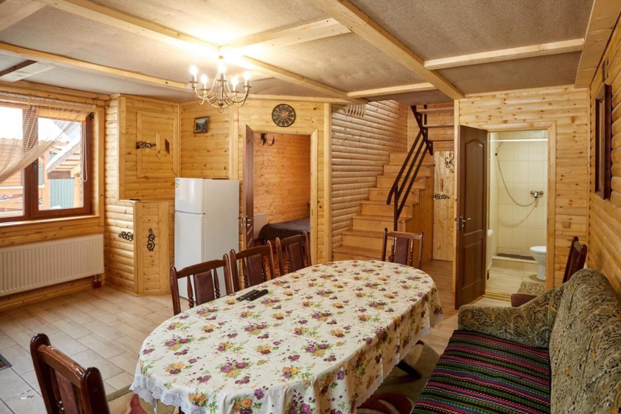 Villa Na Uzlissi Mihove Exteriér fotografie